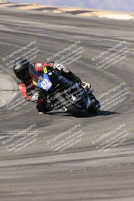 media/Dec-07-2025-CVMA (Sun) [[3e7d2de5dc]]/Race 7-Formula Lightweight Twins Shootout/